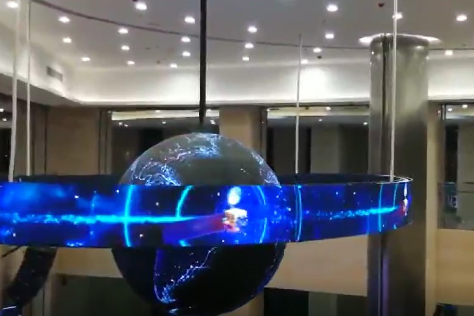 球型LED显示屏与异形屏定制专家 德良仕LED的创新之路