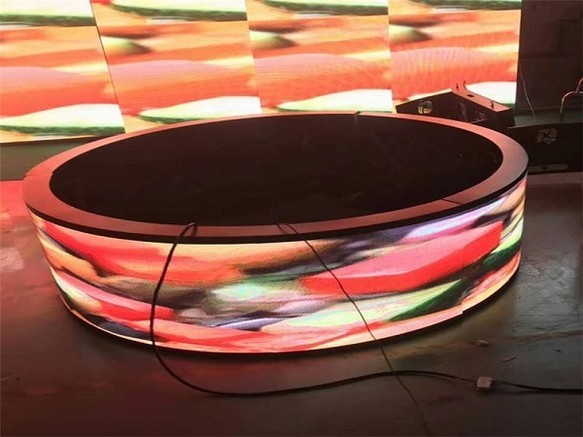 P3室内高清柔性LED异形屏 华信通光电引领创意视觉新体验