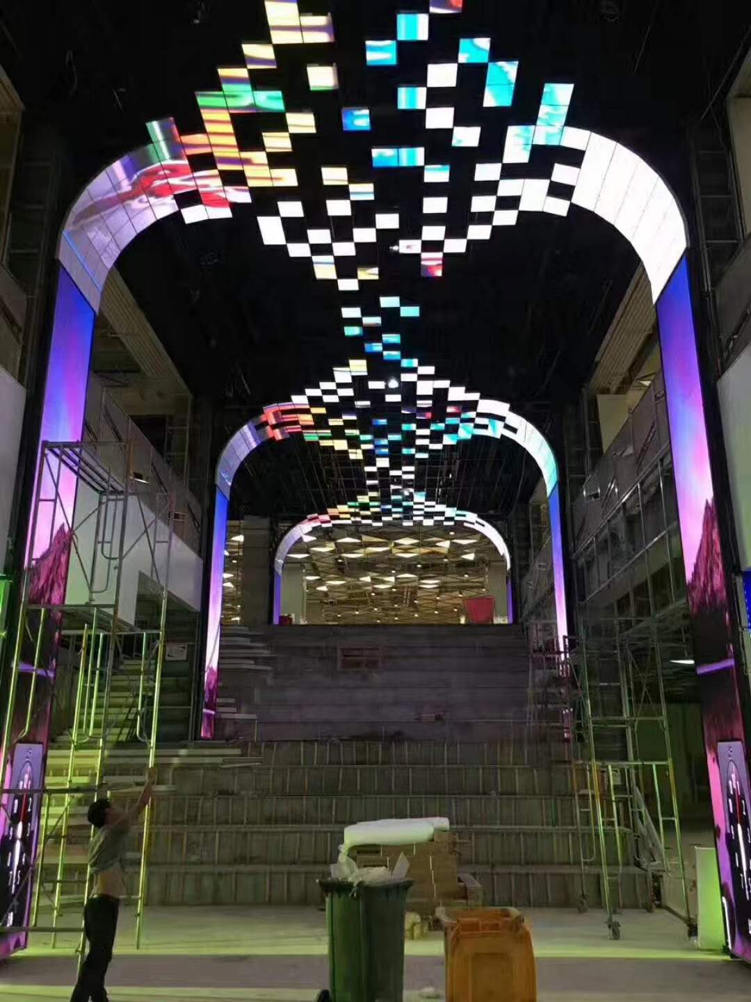 盘点 创意LED显示屏领域中的LED异形屏主要有哪些类型